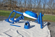 Load image into Gallery viewer, Honda White Paint